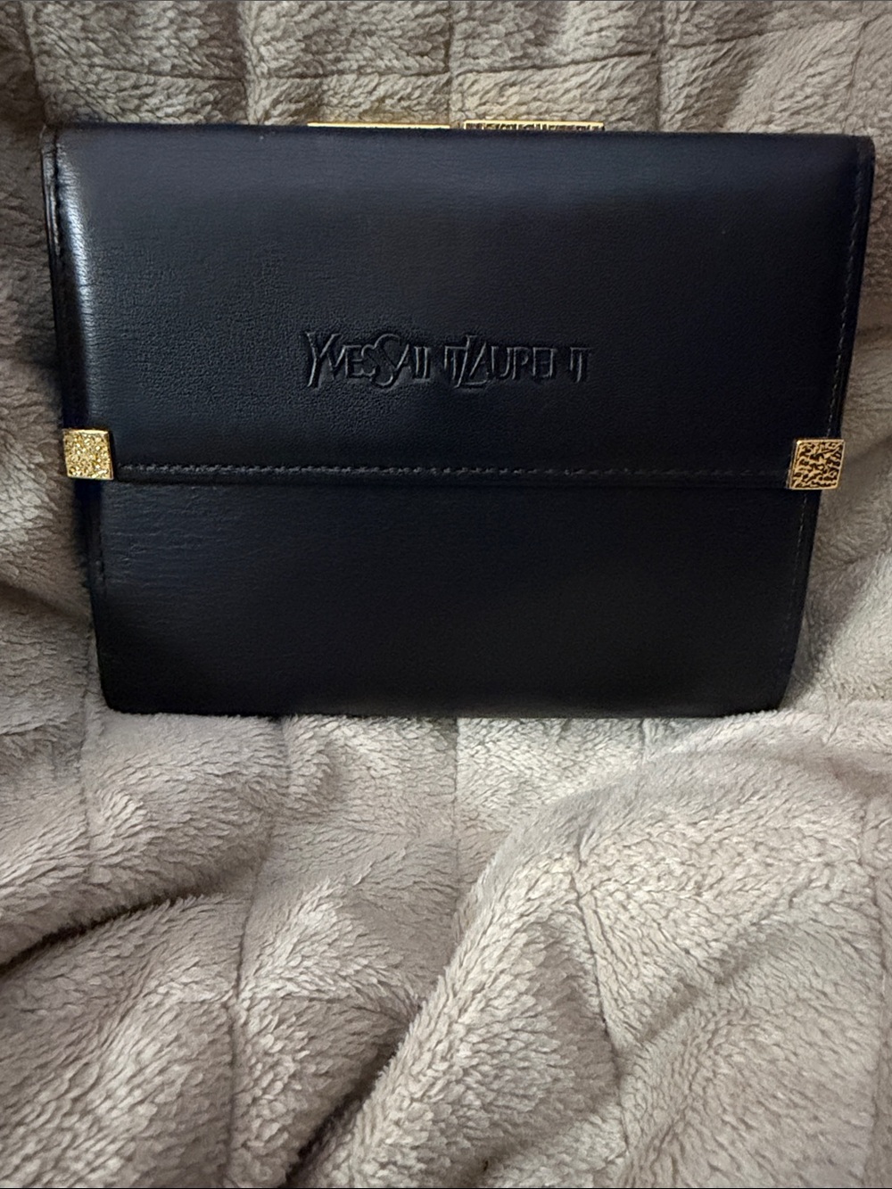 Yves Saint Laurent Black Leather Kiss-Lock Compact Wallet w/Gold Hardware
